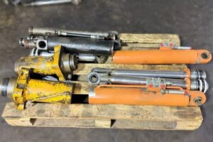 Ремонт гидроцилиндров в москве и области